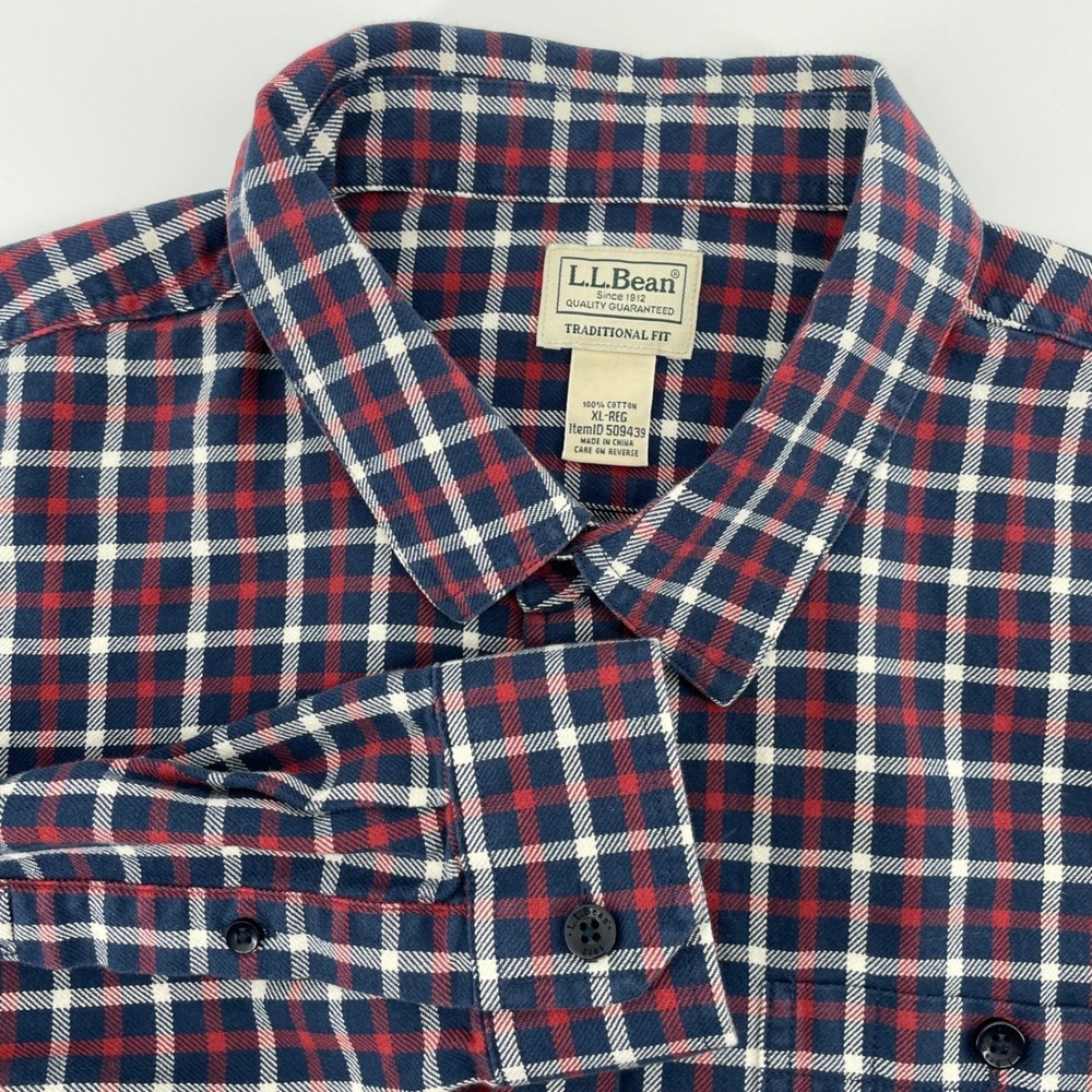 L.L Bean Men's Size XL Regular Plaid Long Sleeve Button Down Shirt
